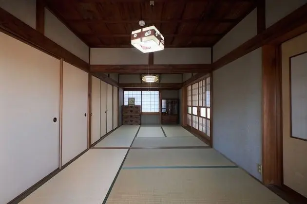 Japanese old house by the seaside - Oda