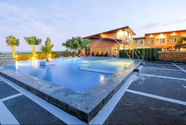 JAPI Traveller's Hotel & Restaurant - Main - Havuz