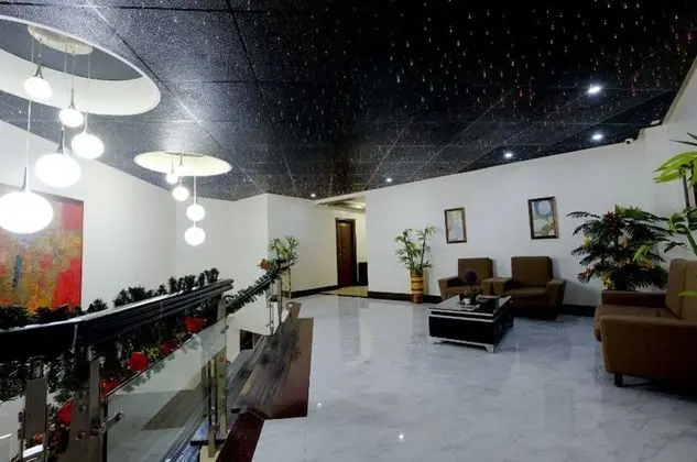 JAPI Traveller's Hotel & Restaurant - Main - Lobi