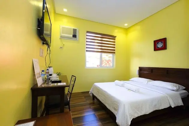 JAPI Traveller's Hotel & Restaurant - Main - Oda