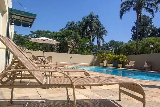 Hotel Jardim da Serra - Havuz