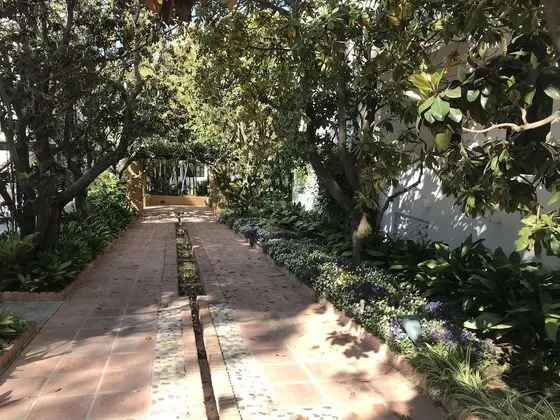 Jardines Las Golondrinas Elviria - Dış Mekan