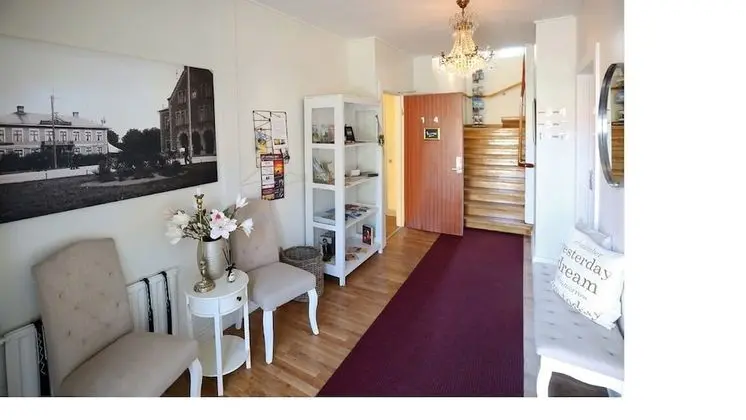 Järnvägshotellet B & B