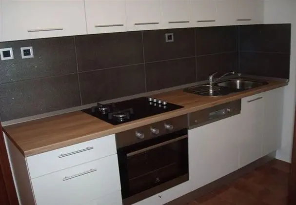 Jaroje - 80m From the Beach With Parking - H - Mutfak