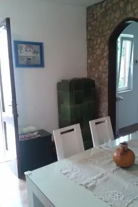 Jaroje - 80m From the Beach With Parking - H - Yerinde Yemek