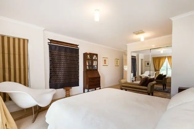JASMINE, 2BDR Port Melbourne House - Oda