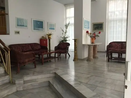 Jasmine Hotel Apartments - Lobi