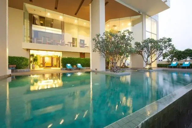 Jasmine Resort Hotel Bangkok BTS Phrakhanong