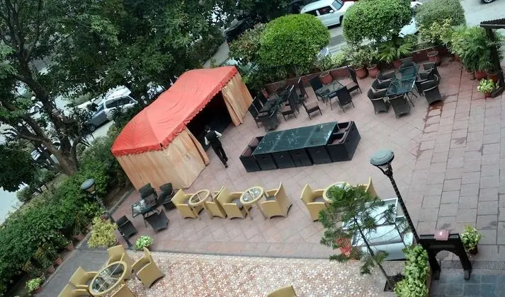 Jasmine Inn