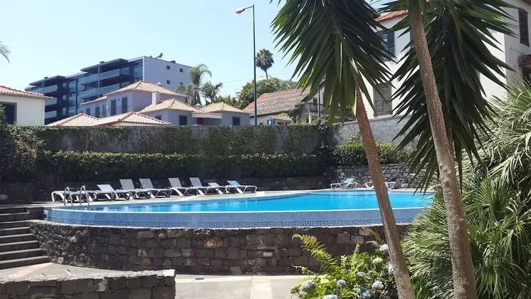 Jasmineiro Palms Palace Apartment