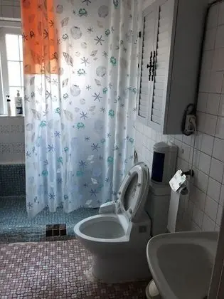Jaun Guesthouse - Hostel - Banyo Tipleri