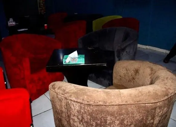 Jawharet Al- Nazla Apartment Hotel - Lobi