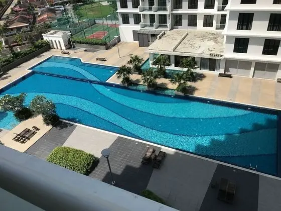 JB Staycation next to Paradigm Mall JB - Havuz