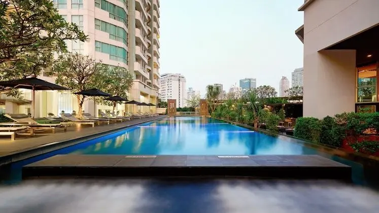 JC Kevin Sathorn Bangkok Hotel - Havuz