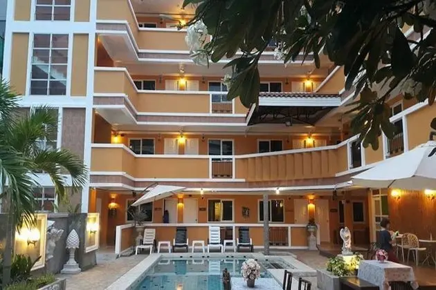Jean Boutique Pattaya - Havuz