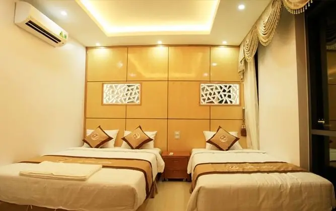 Jeanne Hotel - Oda