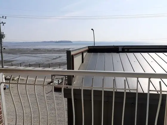 Jebudo Yeonliji Pension