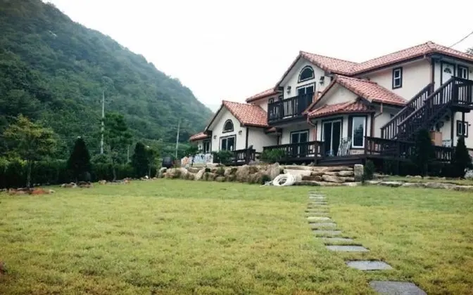 Jecheon Hakyeon Healing Pension