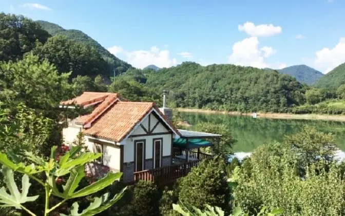 Jecheon Hobanro Unshared House Pension