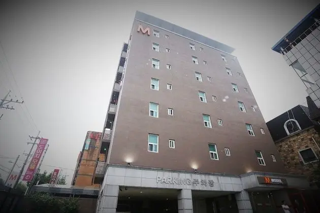 Jecheon M Motel