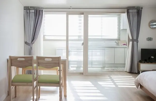 Jeju Aria Pension - Oda