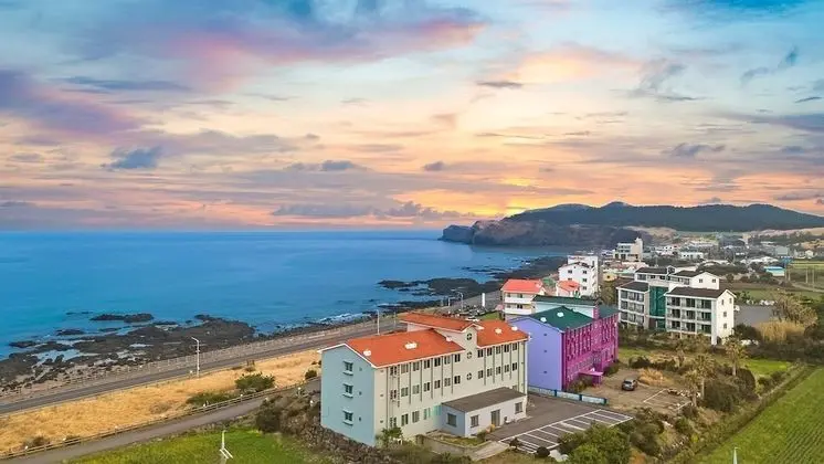 Jeju Badaaehyanggi Pension - Dış Mekan