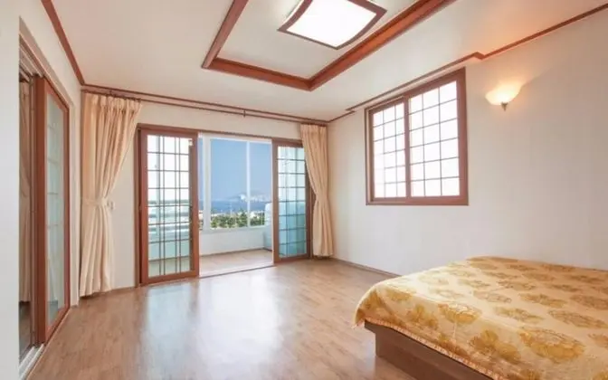 Jeju Badagasuimteo Pension - Oda