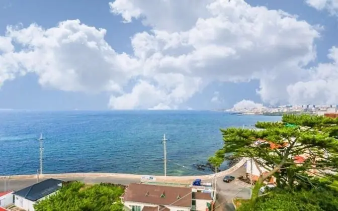 Jeju Badapunggyeong Pension