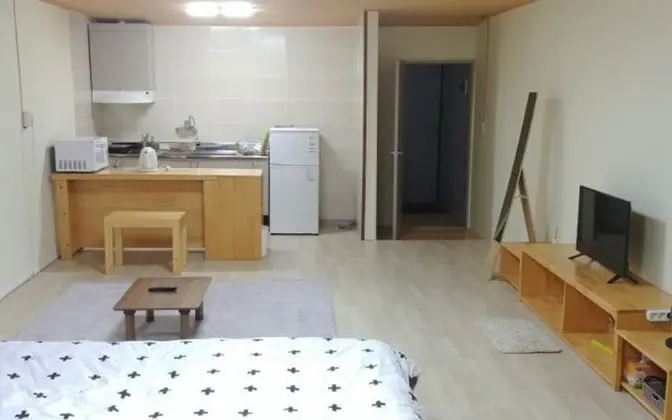 Jeju Banjip Pension