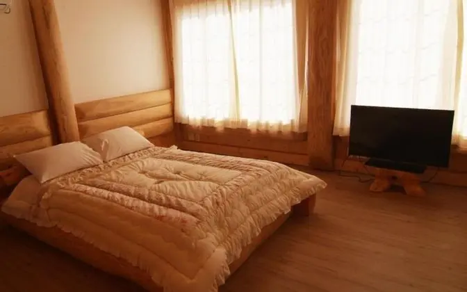 Jeju Bille Tongnamuhyuyang Pension - Oda