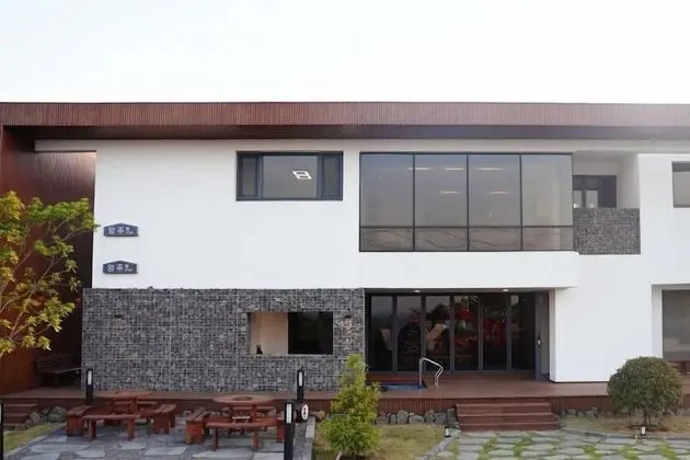 Jeju Blancde Aewol Pension - Dış Mekan