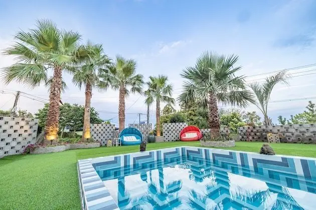 Jeju Bunker Hotel & Resort