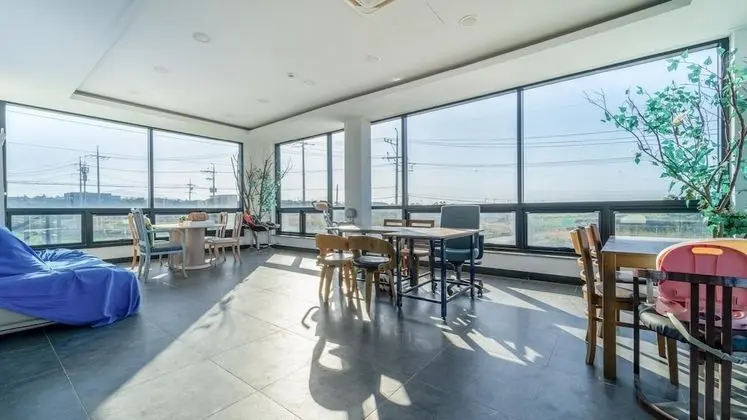 Jeju Byeoleuldameunbaramarae Pension - Dış Mekan