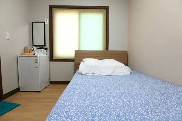 Jeju Ever Guest House - Oda