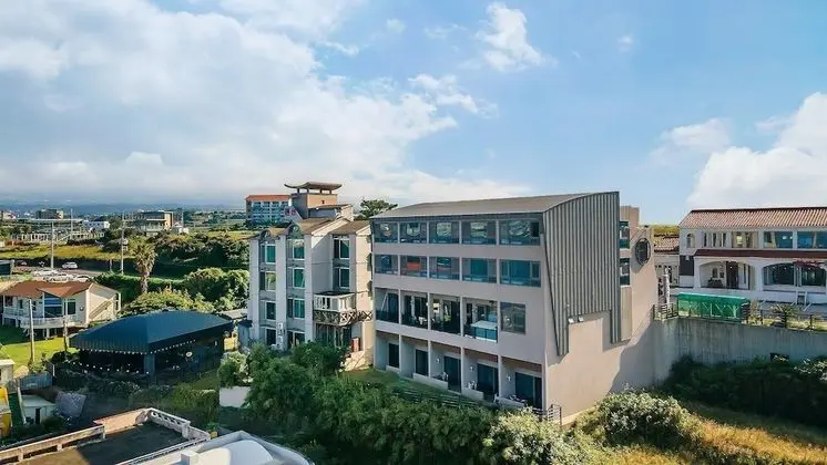 Jeju Frame Spavill Pension