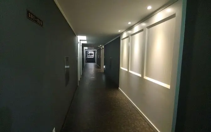 Jeju Gallery Hotel B&B - İç Mekan