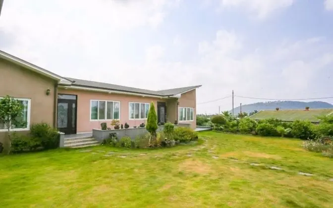 Jeju Geumsan Pension