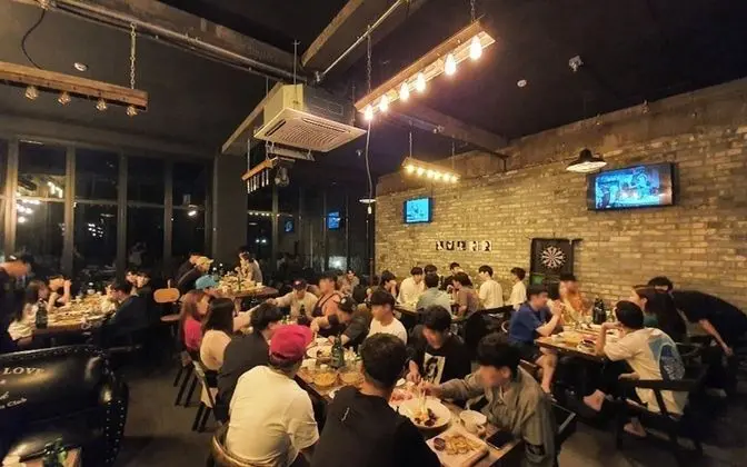 Jeju Ghetto Guest House Party - Misafir Tesisleri ve Hizmetleri
