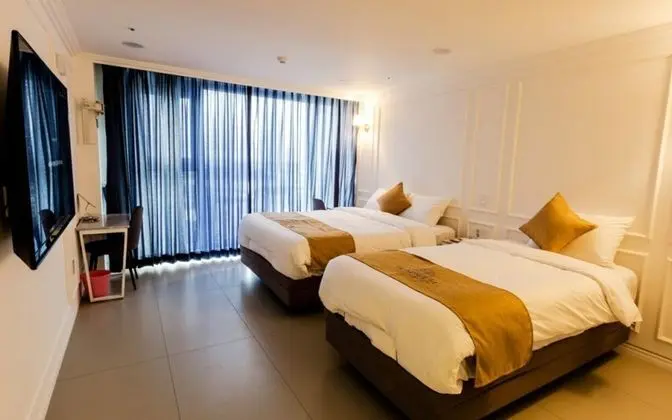 Jeju Gladsheim Hotel - Bina Özellikleri