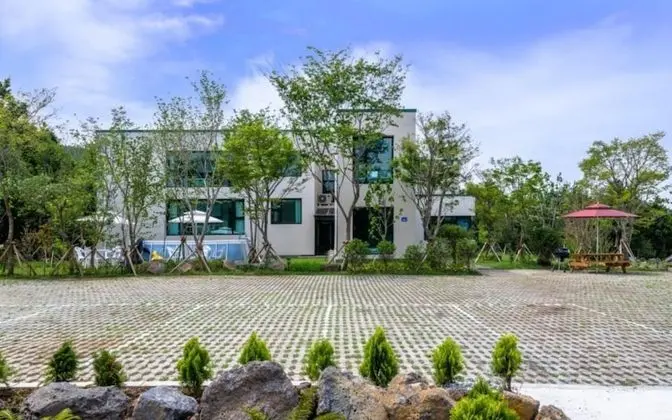 Jeju Jejuga Joaseo Pension