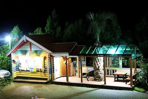 Jeju Jungmun Log Pension & Resort - Lobi