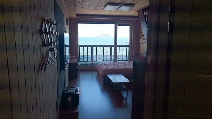 Jeju  JYP