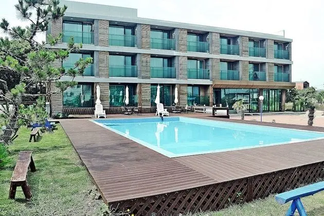 Jeju Lasania Castle Resort - Havuz