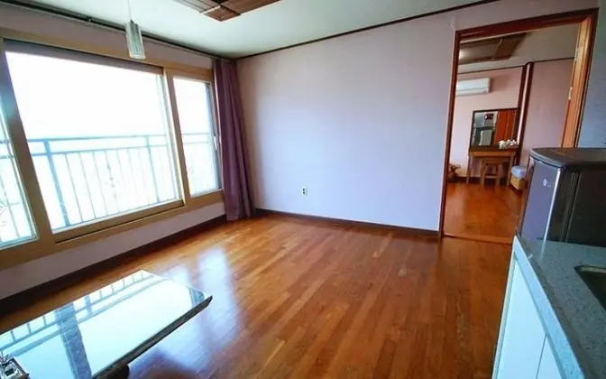 Jeju Liverpool Pension - Oda