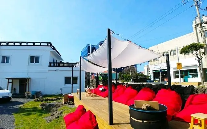 Jeju Maldives Guesthouse