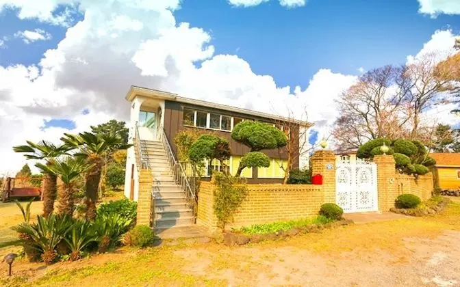 Jeju Olenang Pension