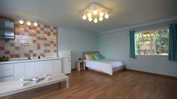 Jeju Olrepeurobangseu Pension - Dış Mekan