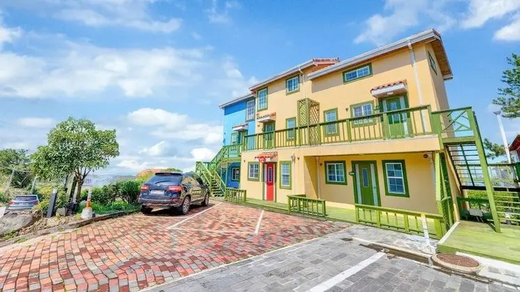 Jeju Olrepeurobangseu Pension - Dış Mekan