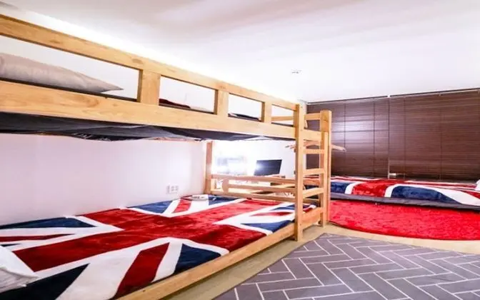 Jeju Onoo Box Guest House
