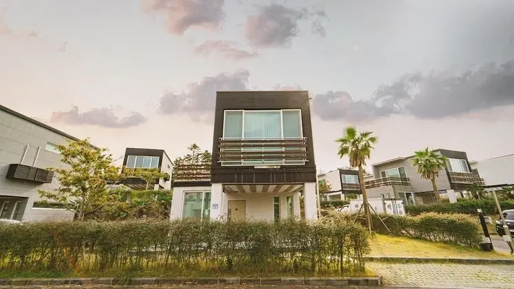 Jeju Private Aewol